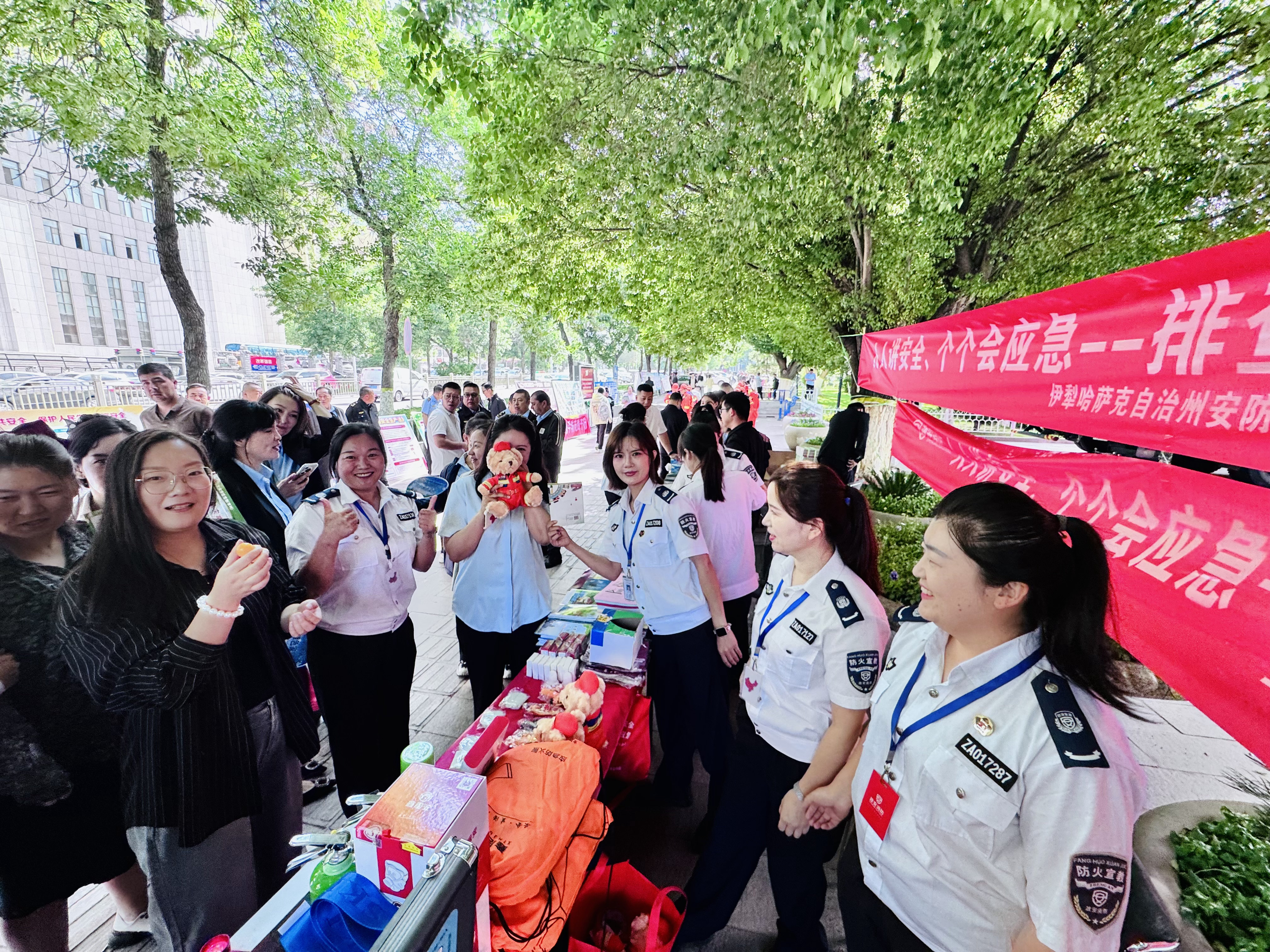 人人講安全、個個會應(yīng)急丨政安消防“2025年防災(zāi)減災(zāi)宣傳活動”精彩瞬間